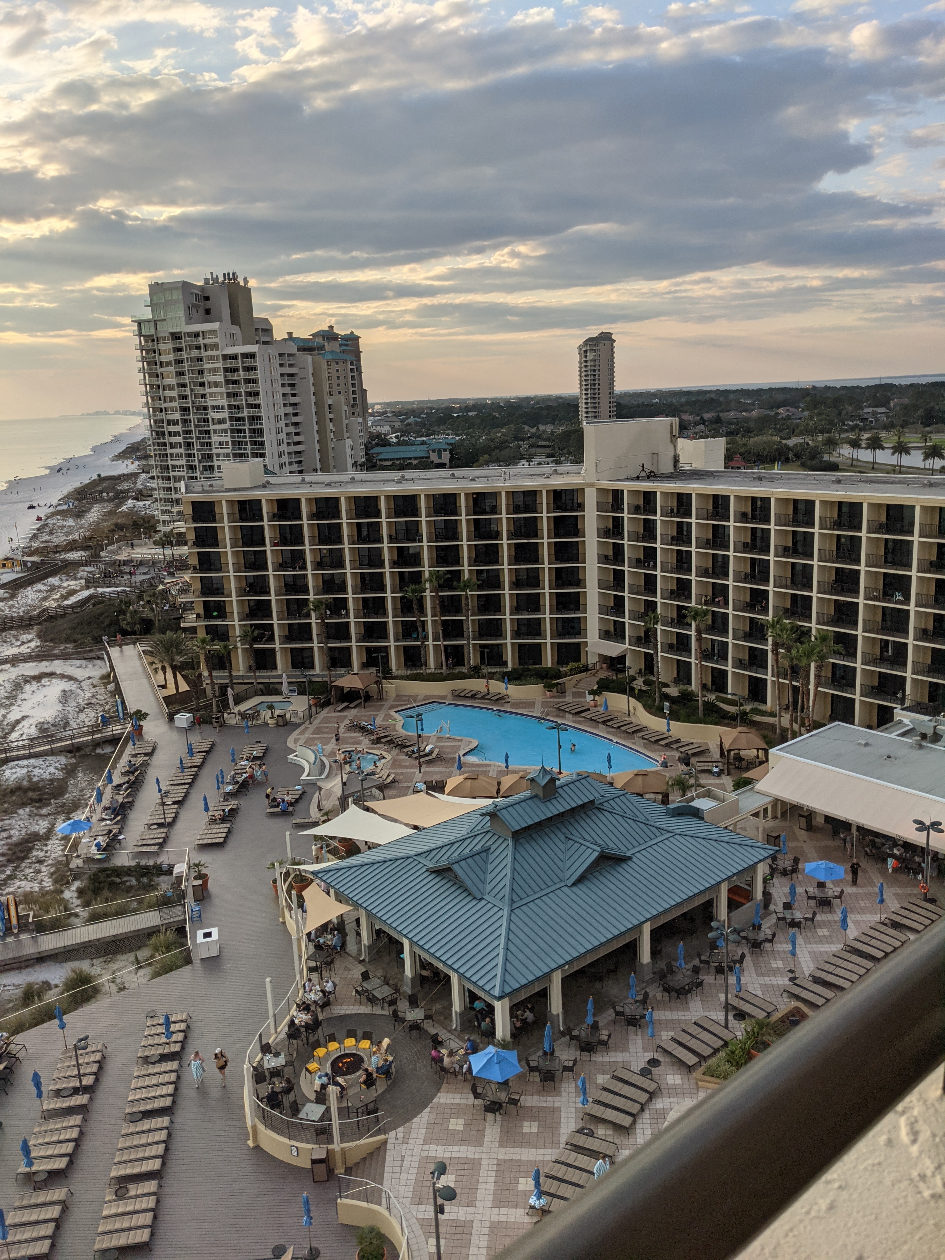 PXL 20210306 230130567