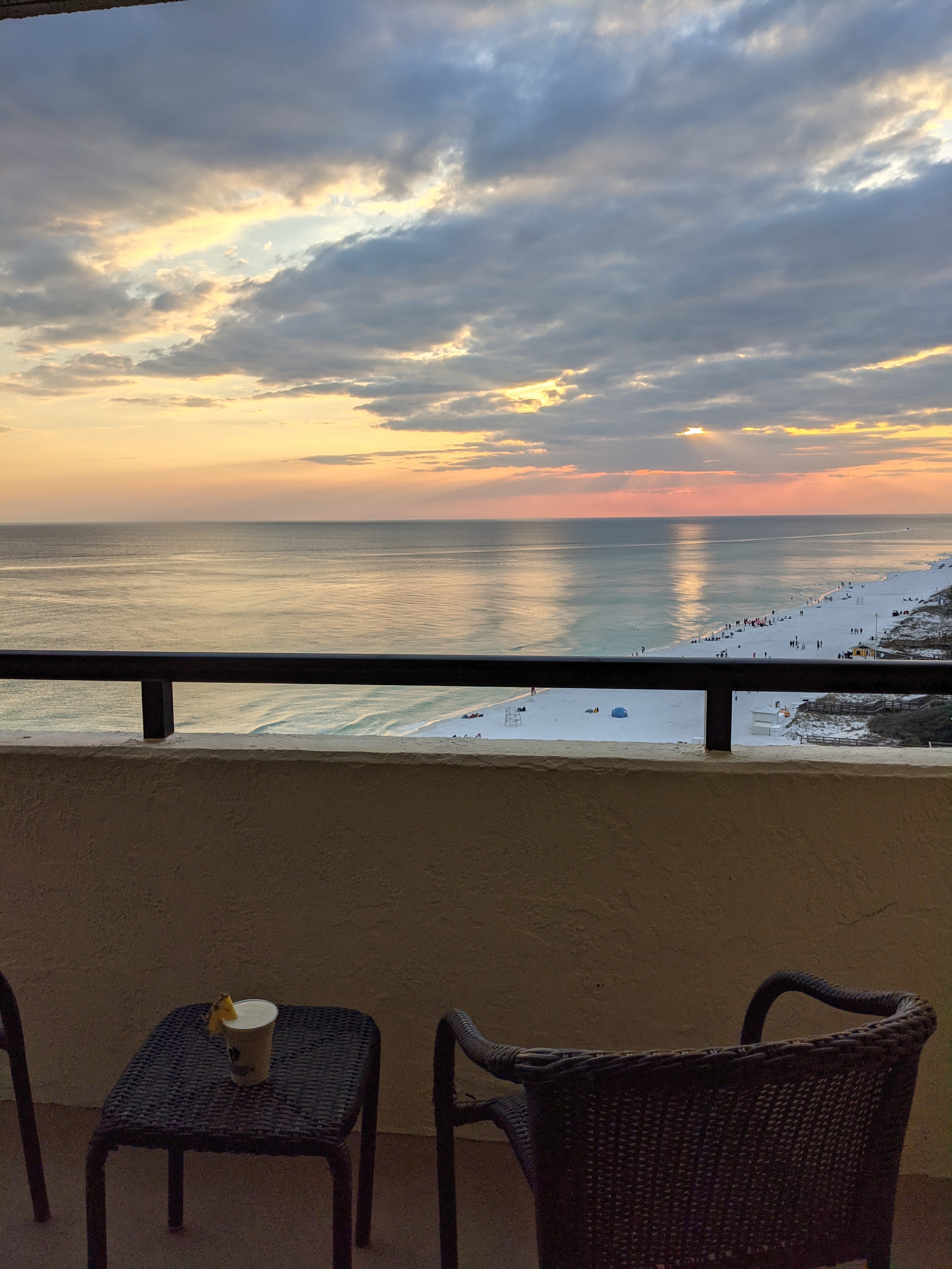 PXL 20210306 232244878