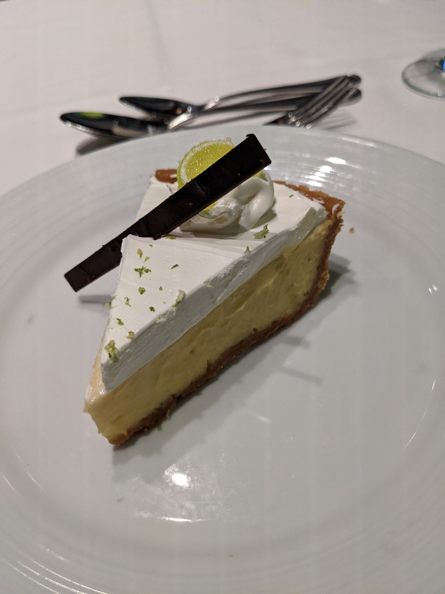 PXL 20211024 004130997