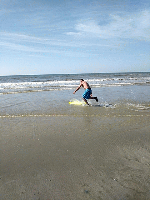 JBurst Cover GIF Action 20180621094955